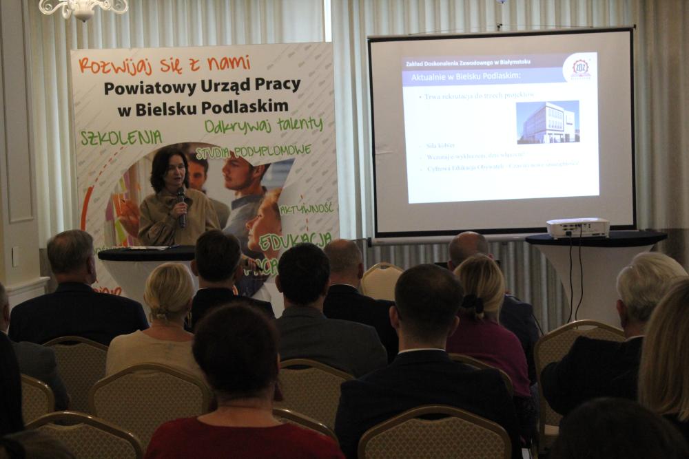 Zdjęcie galerii artykułu:  - Seminarium - Rozwój jako zmienna wpisana  w rzeczywistość_4