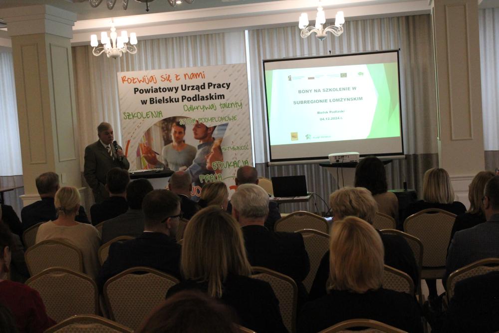 Zdjęcie galerii artykułu:  - Seminarium - Rozwój jako zmienna wpisana  w rzeczywistość_5